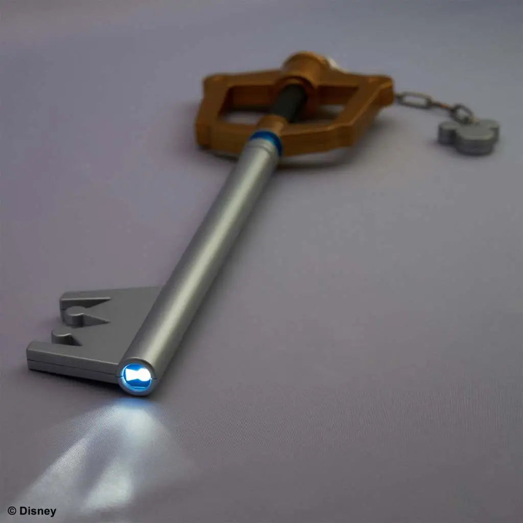 KINGDOM HEARTS LIGHT UP KEYBLADE