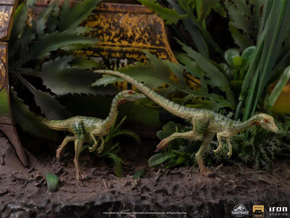 JURASSIC WORLD FK  BLUE 1/10 DELUXE STAT