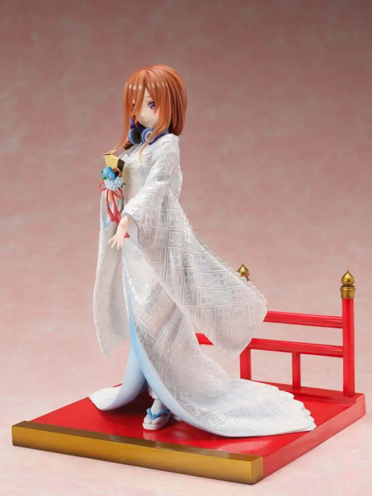 QUINTESSEN QUINT MIKU NAKANO SHIROMOKU