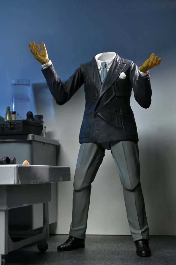 UNIVERSAL MONSTERS INVISIBLE MAN ULT AF
