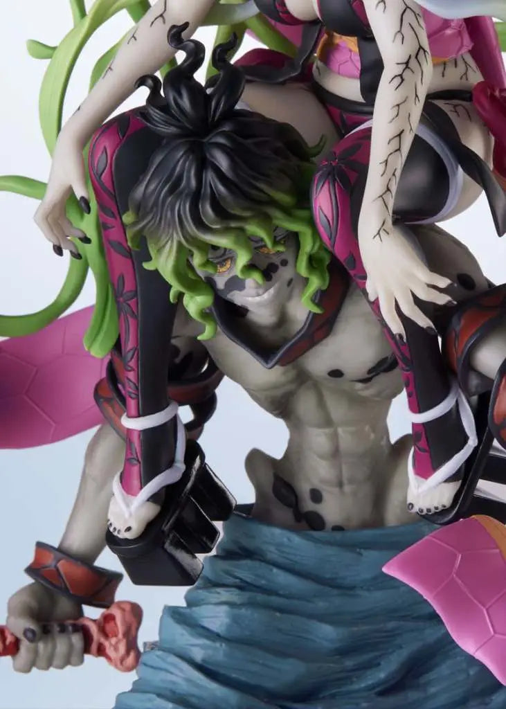 DEMON SLAYER DAKI AND GYUTARO CONO FIG