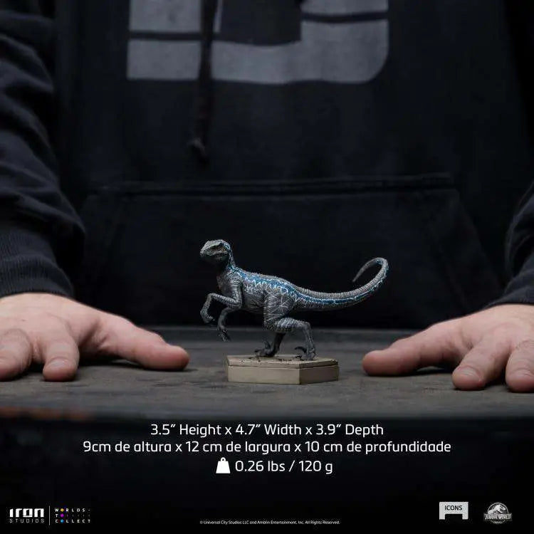 JW ICONS VELOCIRAPTOR BLUE STATUE