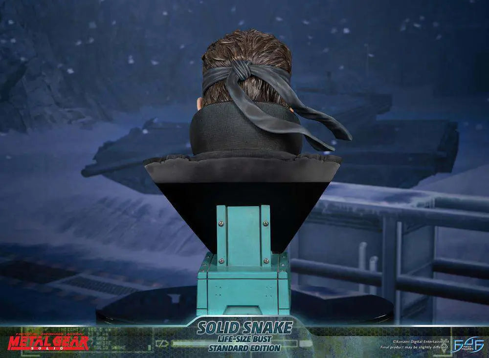 MGS SOLID SNAKE LIFE SIZE BUST