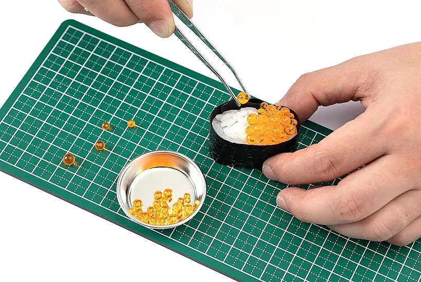 SUSHI IKURA SALMON ROE PLASTIC MODEL KIT
