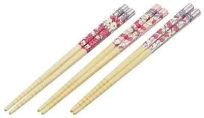 HELLO KITTY BAMBOO CHOPSTICKS SET (3)