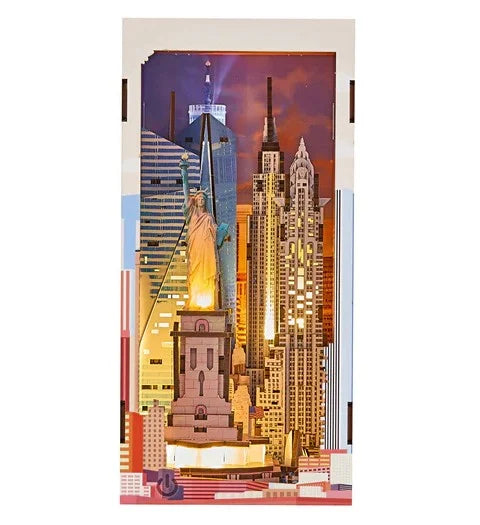 BOOK NOOK KIT - New York - 221pc + LED Light