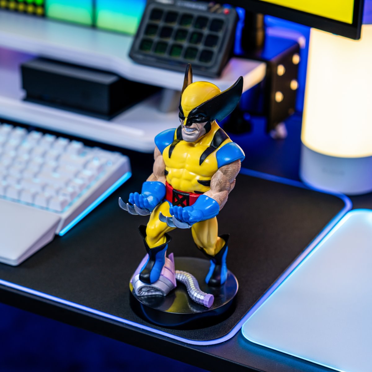 X-MEN - Wolverine - Figur 20 cm - Controller &amp; Telefonunterstützung