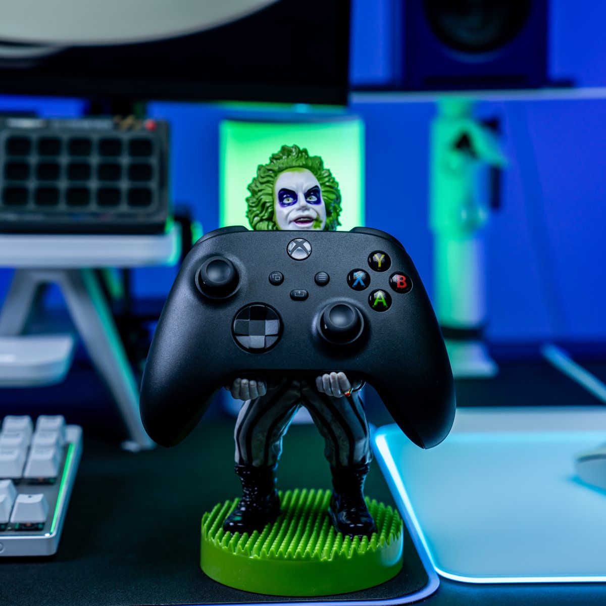 BEETLEJUICE – Figur 20 cm – Controller und Telefonunterstützung