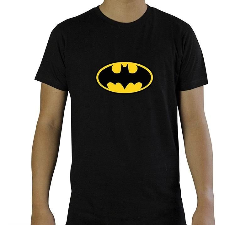 DC COMICS - Batman - Men's T-Shirt - (XS)