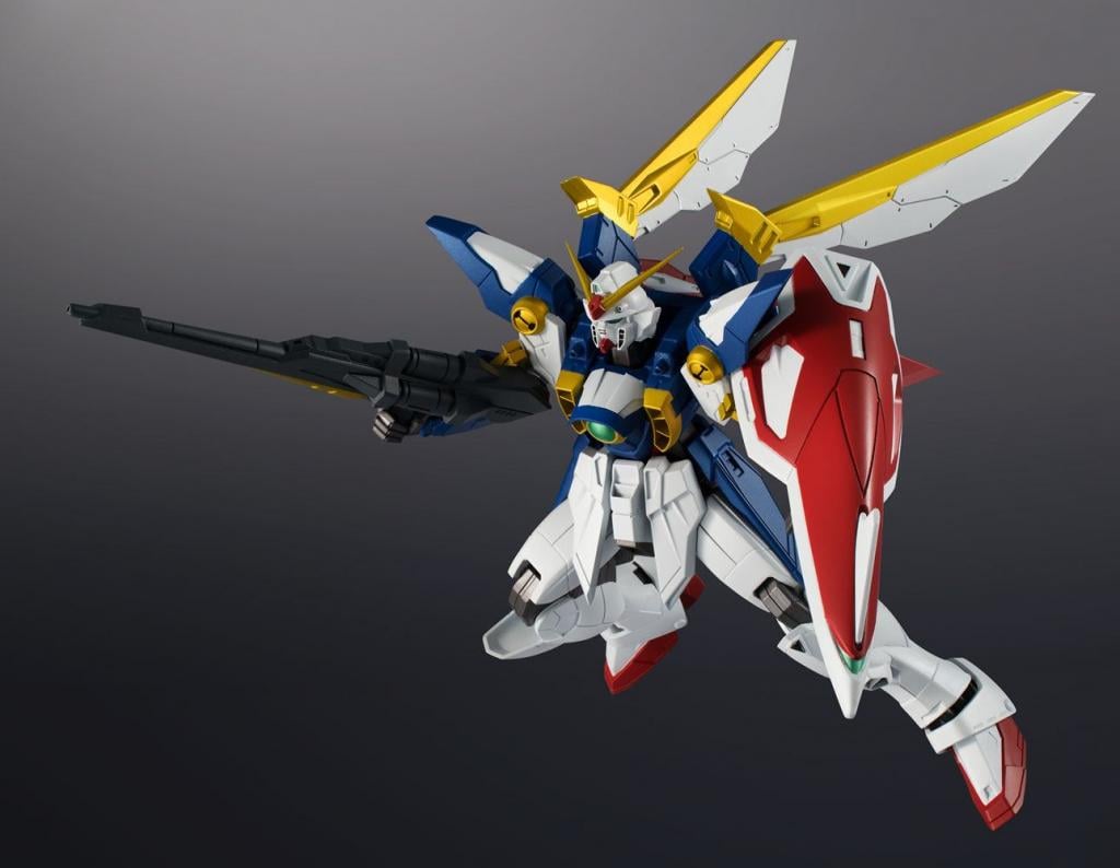 GUNDAM UNIVERSE - Action Figure - XXXG-01W Wing Gundam - 16cm