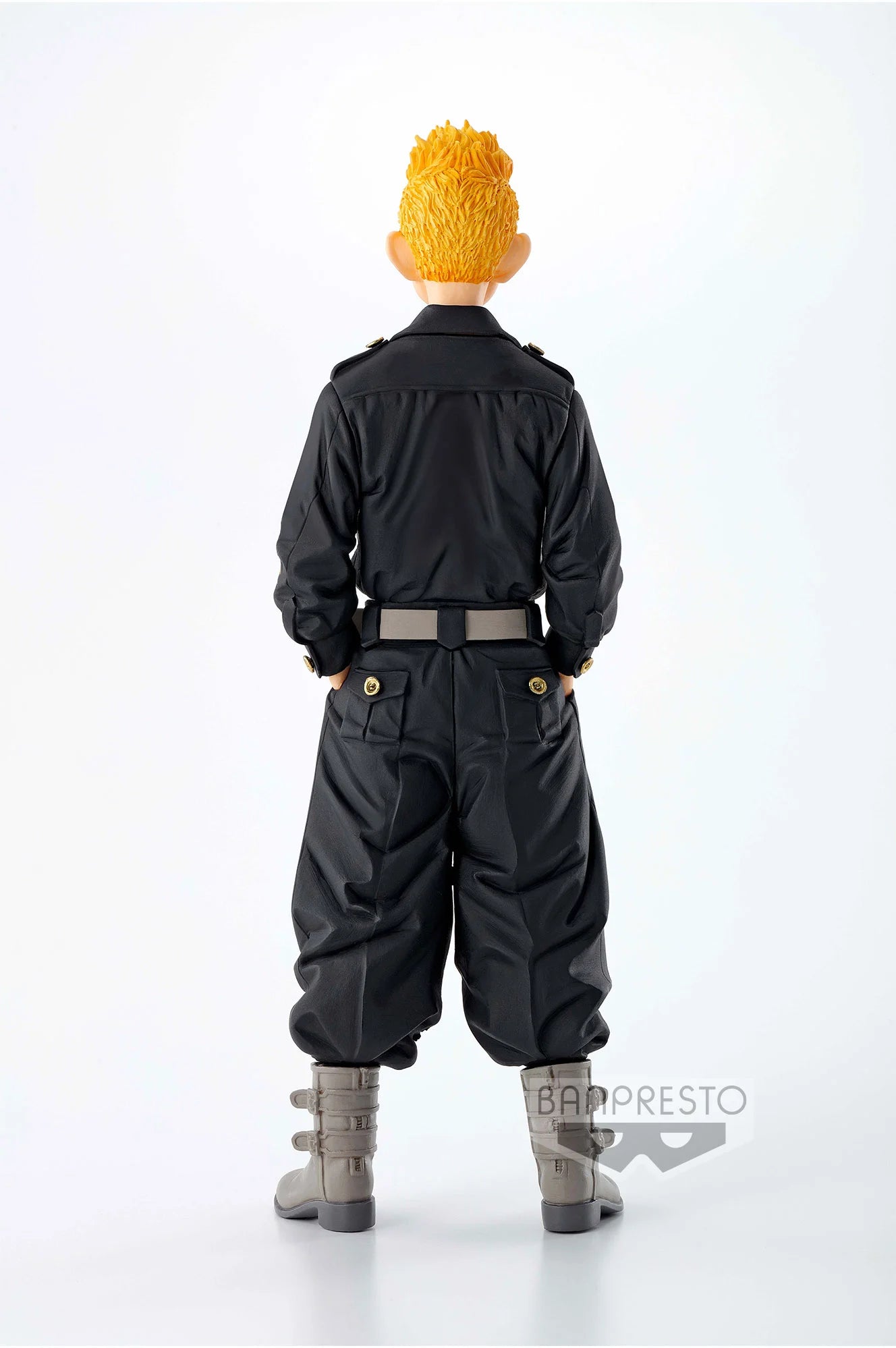 TOKYO REVENGERS - Takemichi Hanagaki - Figur 16cm