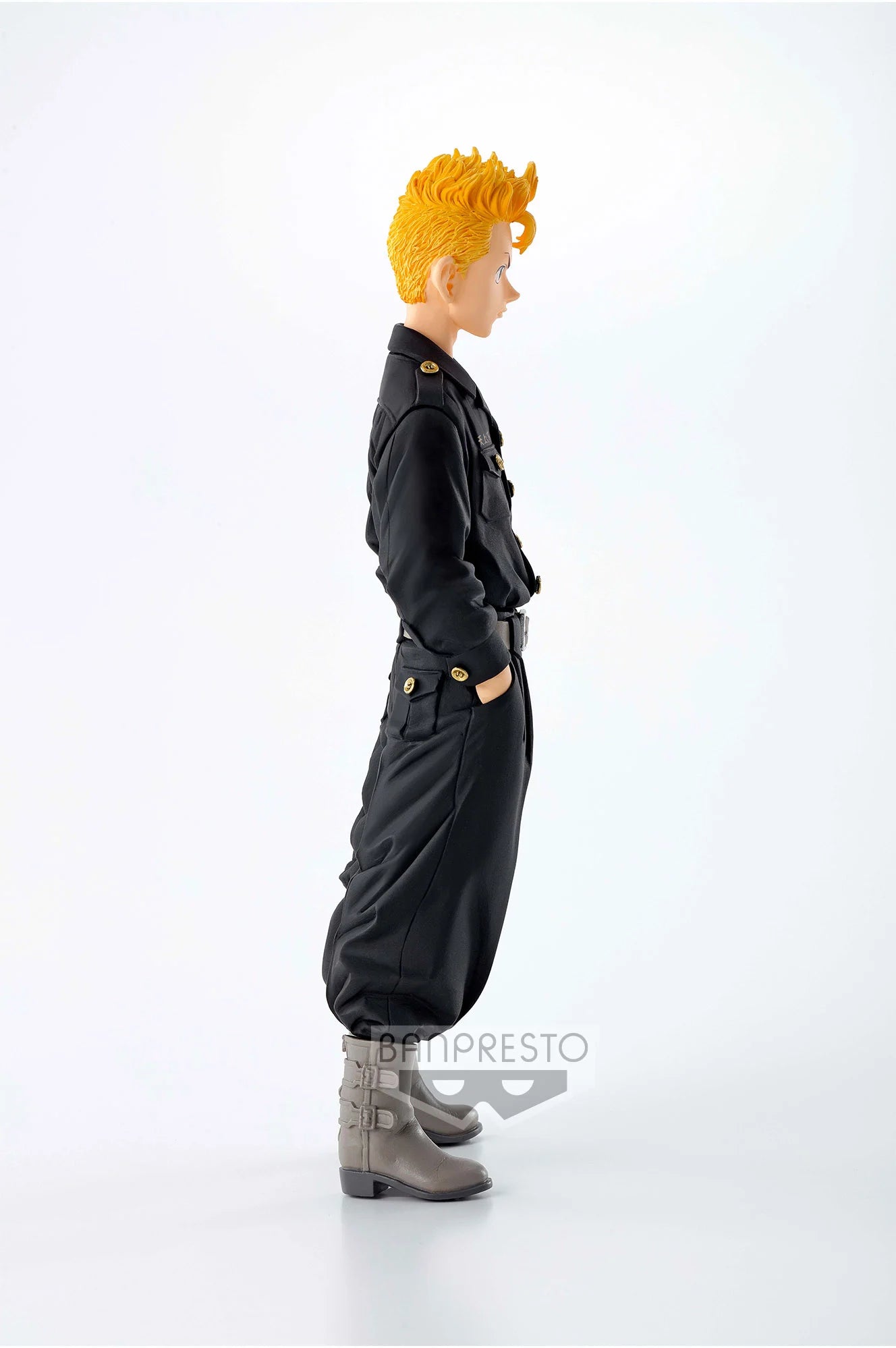 TOKYO REVENGERS - Takemichi Hanagaki - Figur 16cm