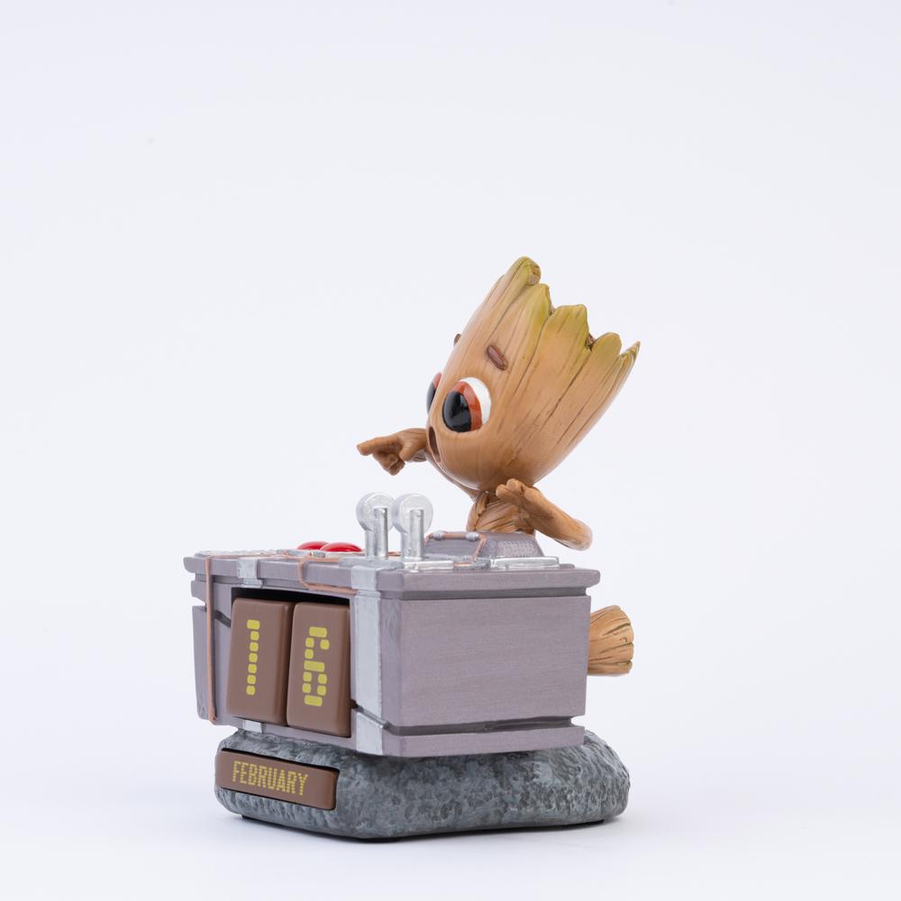 GROOT - Resin 3D Perpetual Calendar