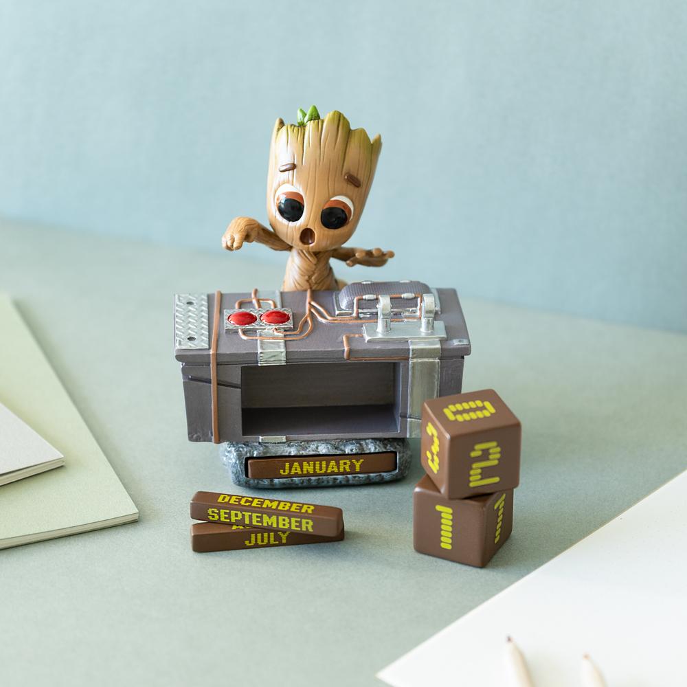 GROOT - Resin 3D Perpetual Calendar