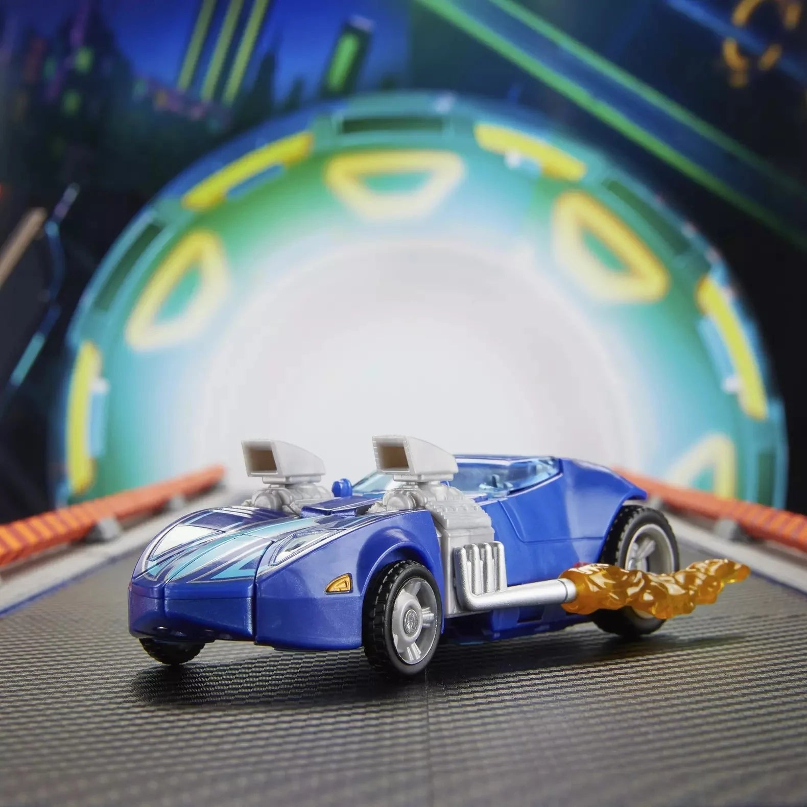 TRANSFORMERS X HOT WHEELS - Twin Mill - Figure Collaborative 13cm