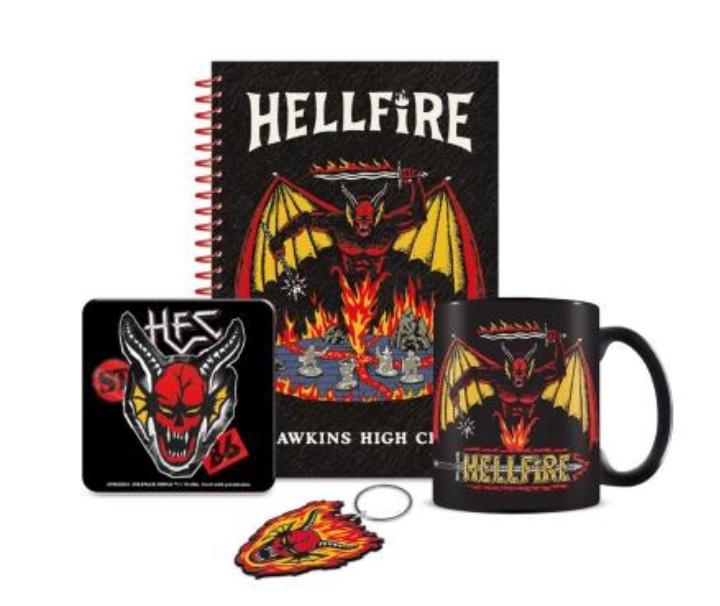 STRANGER THINGS - Bumper Gift Set - Mug, Coaster, Keychain & Notebook