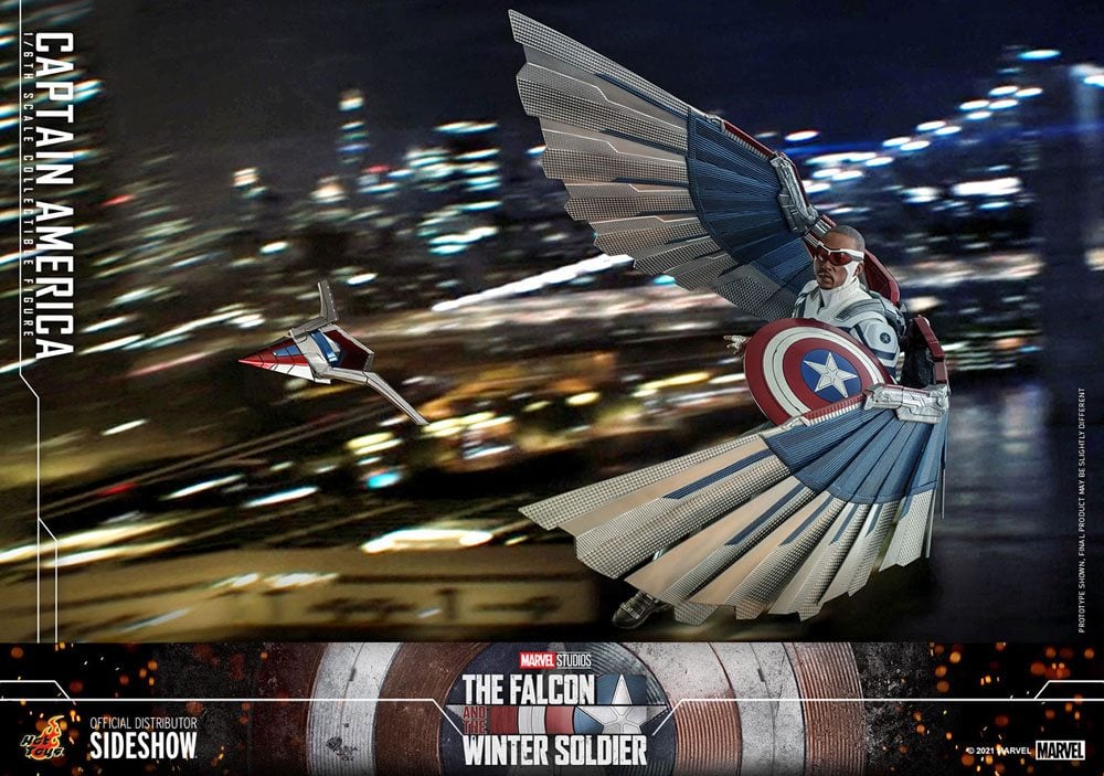 MARVEL - Captain America (Falcon & Winterr S) - Action Figure 30cm