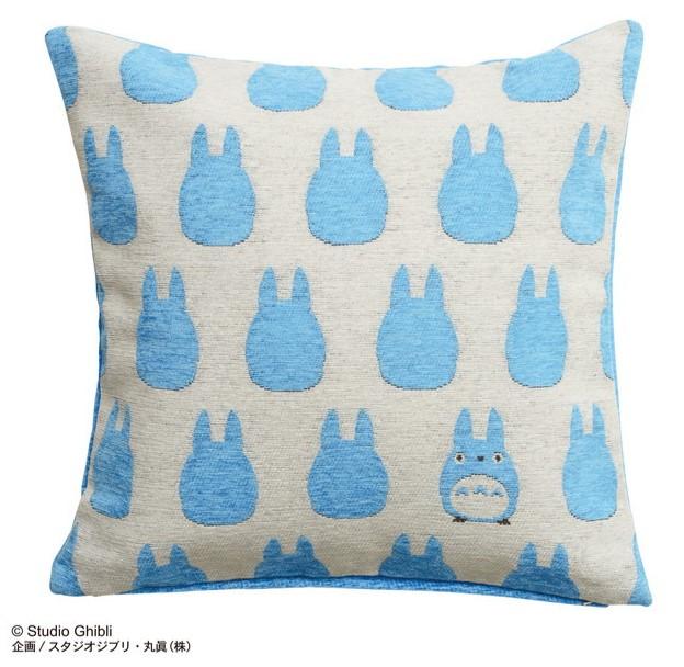 MY NEIGHBOR TOTORO - Blue Totoro - Cushion 45x45cm