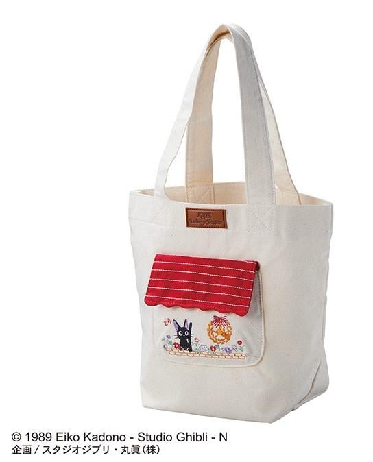 KIKI'S DELIVERY SERVICE - Jiji in middle flowers - Tote bag 26x32x15cm