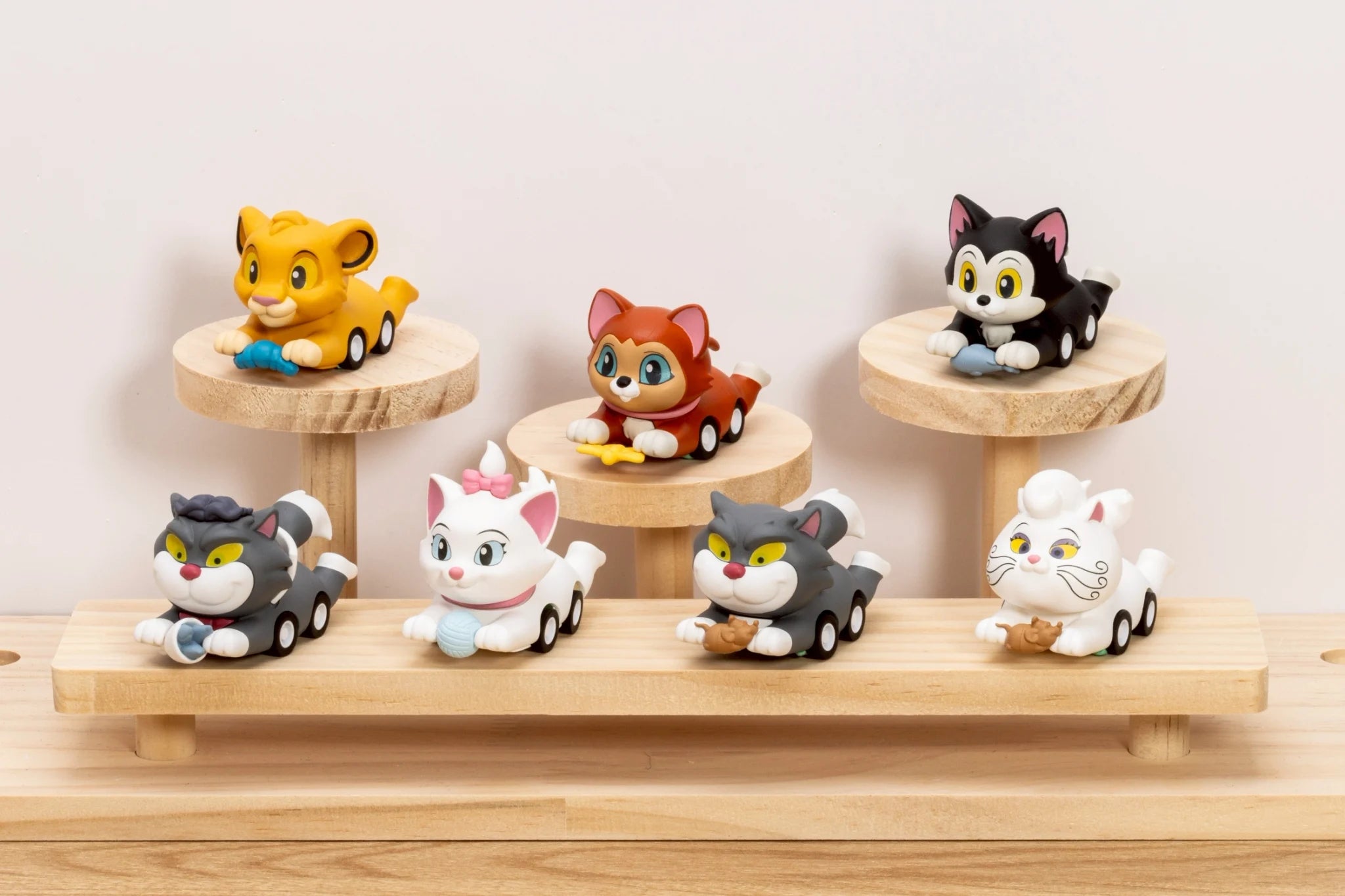 DISNEY - Cats Pounce & Go Series - 6 Figure set 8cm