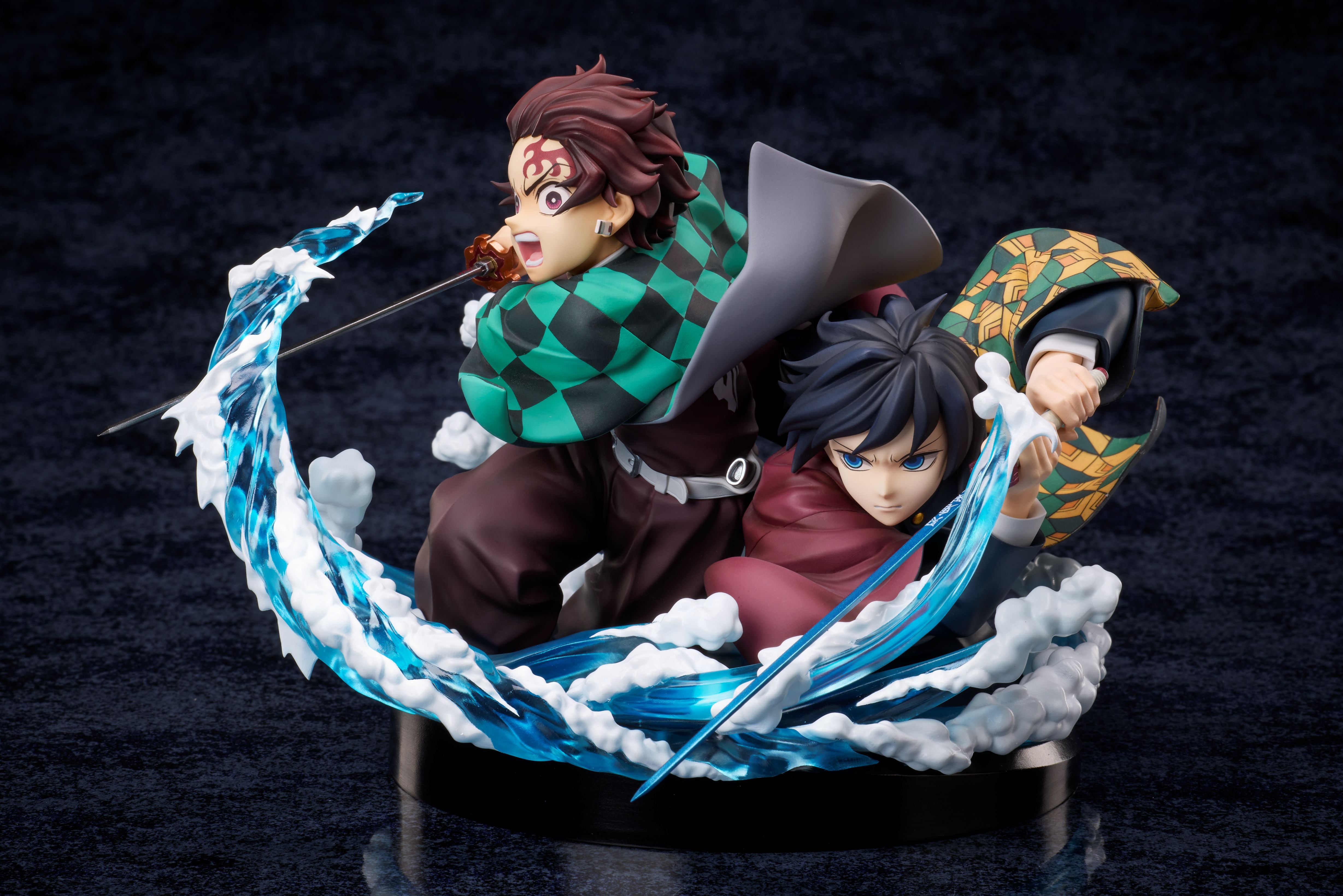 DEMON SLAYER - Tanjiro & Giyuu - Statue 13cm