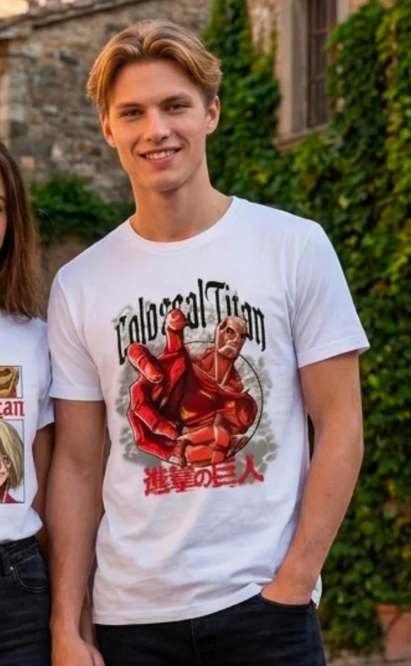 ATTACK ON TITAN - Colosal Titan - T-Shirt (M)