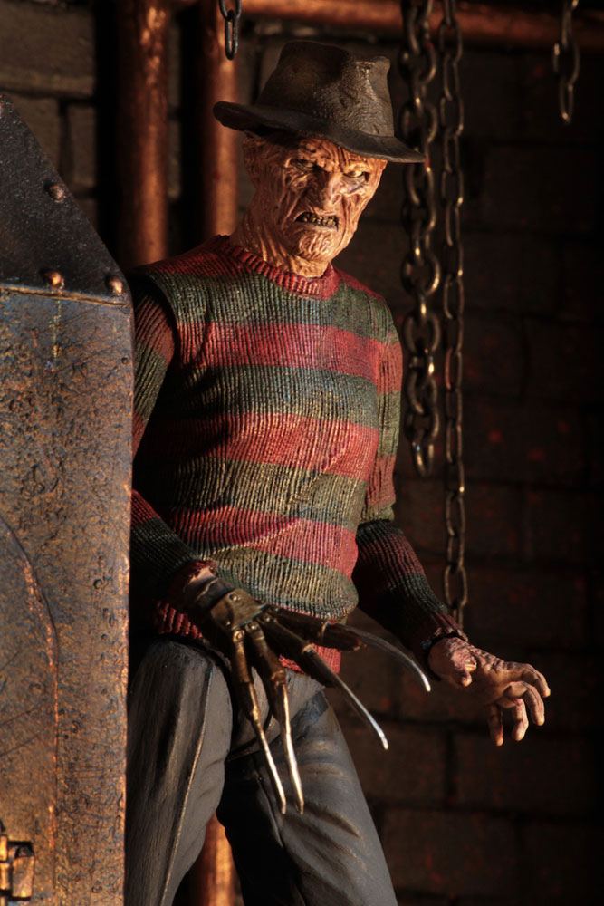 FREDDY'S REVENGE - Freddy part 2 - Figure Ultimate NECA - 20cm
