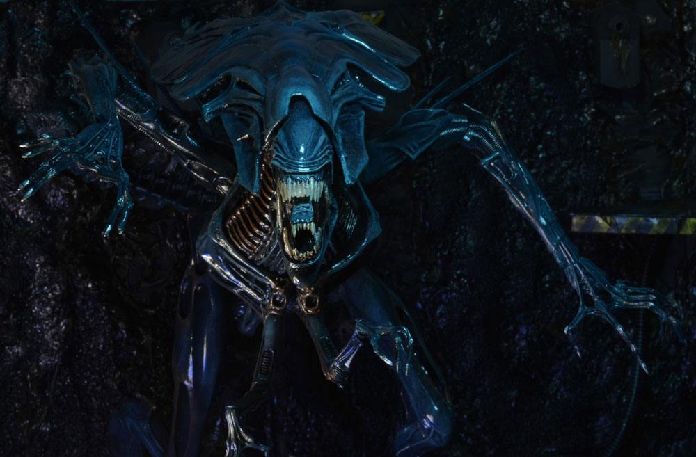 ALIENS - Alien Queen - Ultra Deluxe Figure 38cm