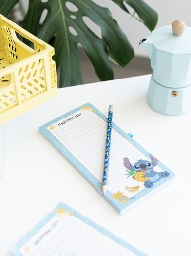 STITCH - Magnetic Shopping List + Pencil