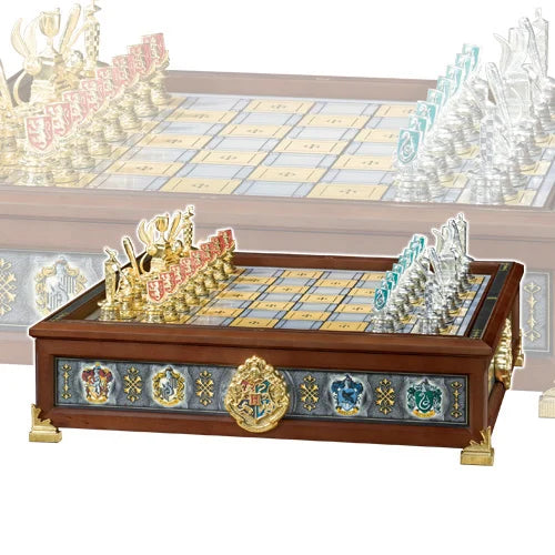 HARRY POTTER - Quidditch Chess Set