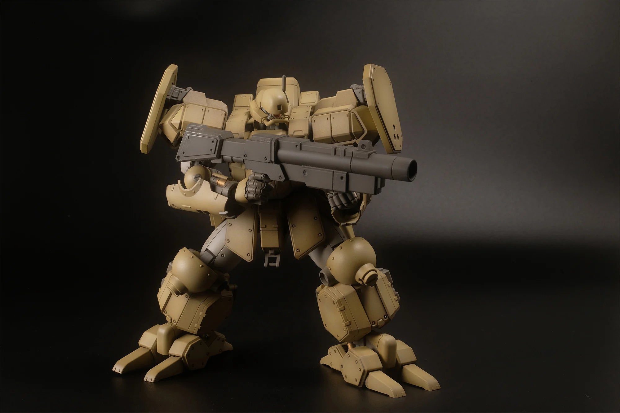 ASSAULT SUIT LEYNOS -AS-5E3 Leynos "Land Warfare" -Model Kit 1/35 15cm