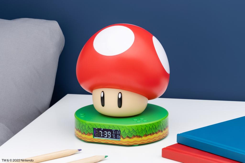 NINTENDO - Super Mushroom - Alarm Clock 12cm