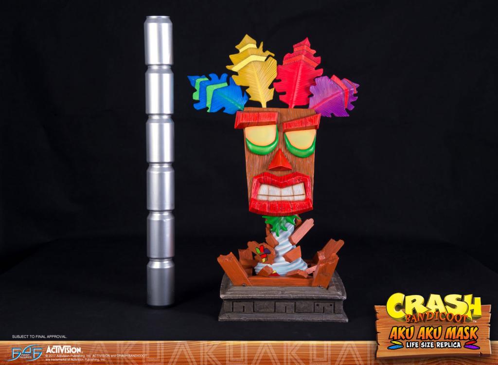 CRASH BANDICOOT - Life Size Aku Aku Mask - 65cm