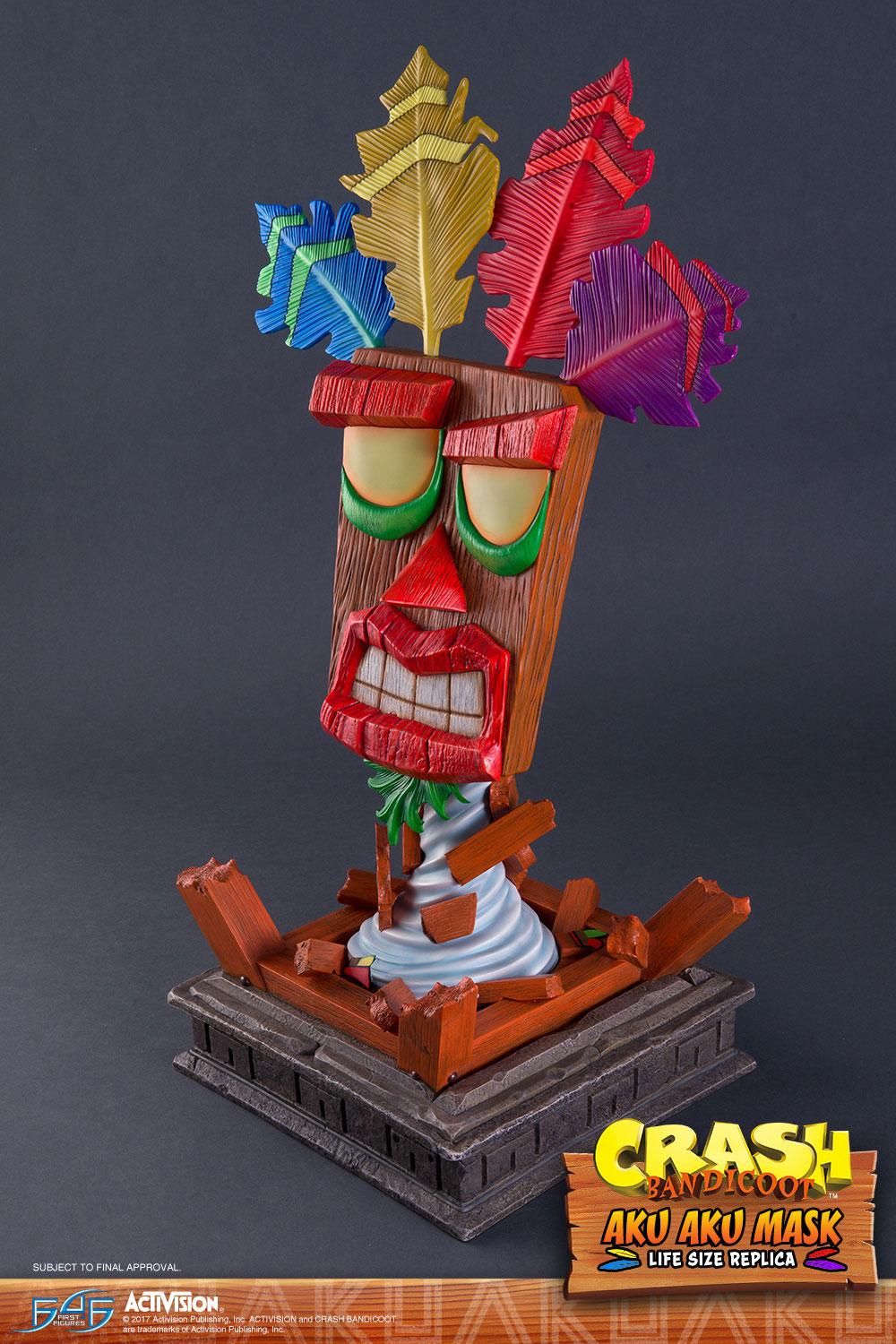 CRASH BANDICOOT - Life Size Aku Aku Mask - 65cm