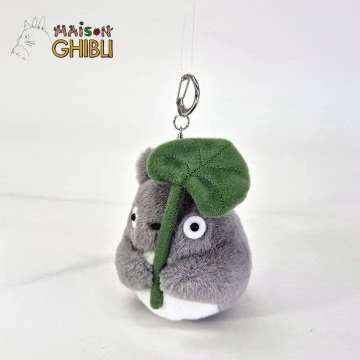 MY NEIGHBOR TOTORO - Grey Totoro leaf - Plush Keychain Nakayoshi