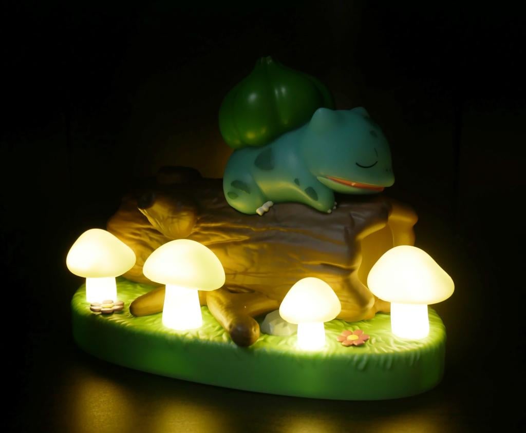 POKEMON - Bulbasaur - LED Light-Up Scene