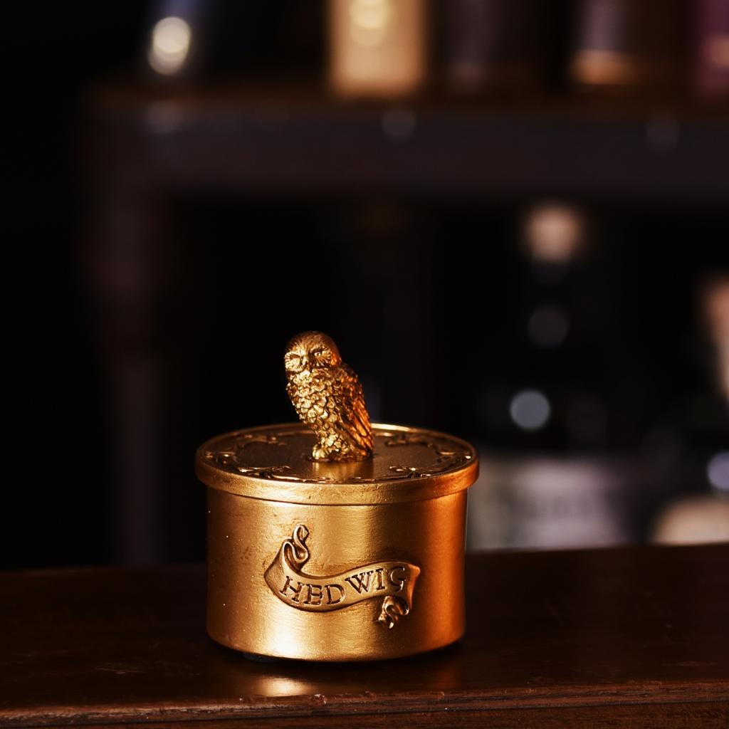 HARRY POTTER - Hedwig - Gold Trinket Box