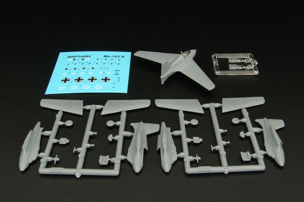 Me-163B Komet (two kits in box)