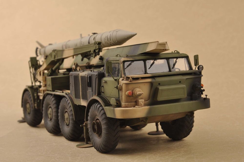 Rus. 9P113TELw/9M21 Rocket of9K52 Luna-M Short-range artillery