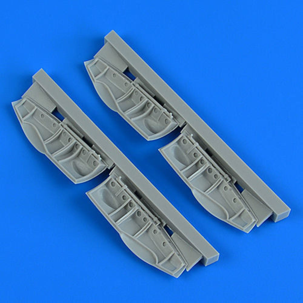 Bristol Beaufighter undercarriage covers for Revell