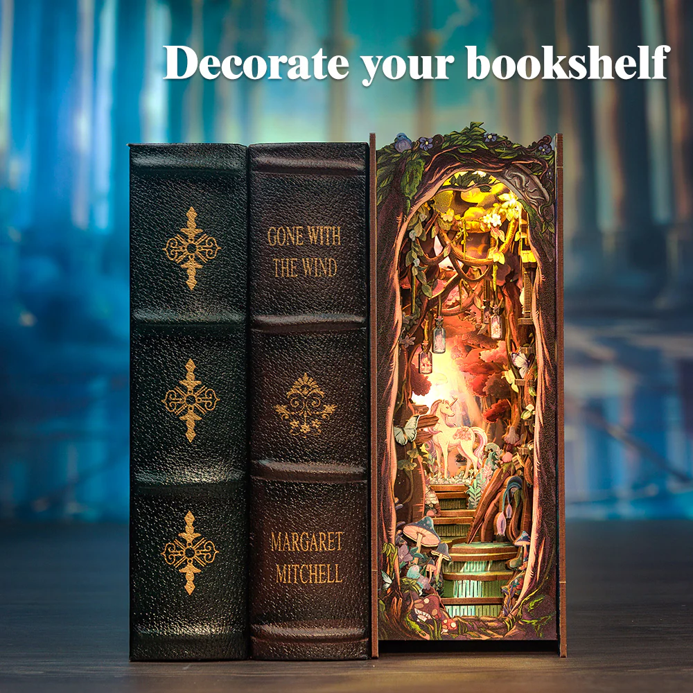 BOOK NOOK KIT - DIY - The Grace of the Forest - 89pc + LED Light