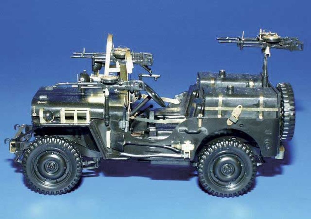 Comando Car f��r Italeri Bausatz 0320