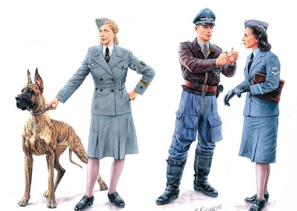 Woman at war: Germany, Luftwaffe Helferi