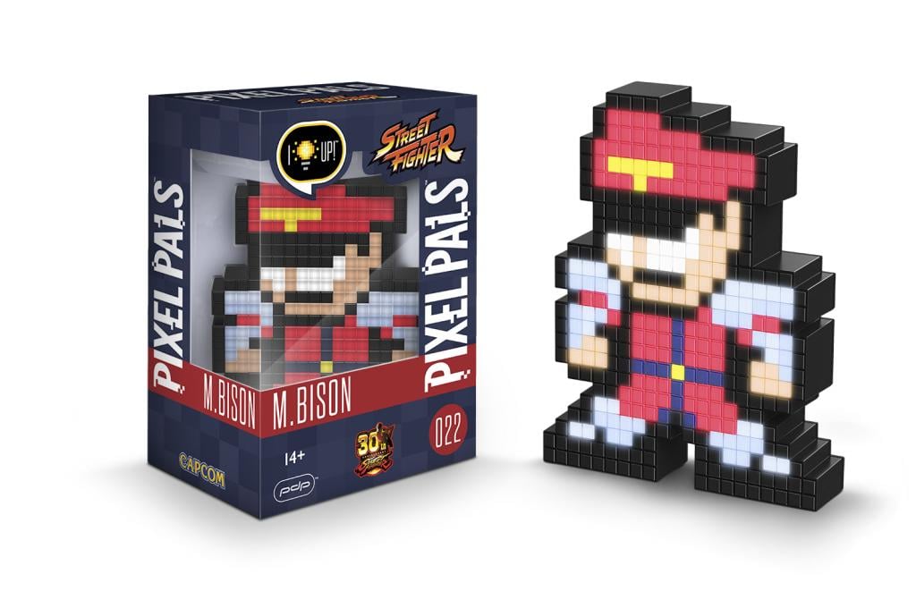 PIXEL PALS Light Up Collectible Figures - Street Fighter - Bison