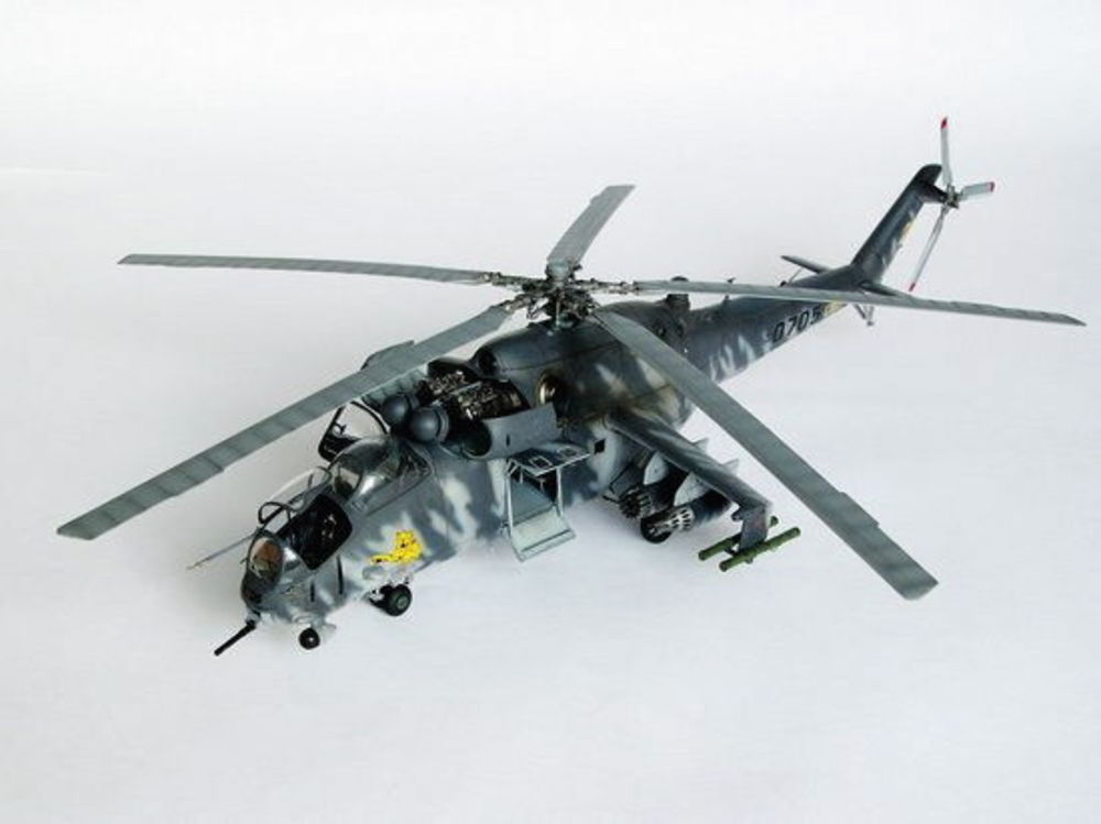 Mil Mi-24 V Hind-E