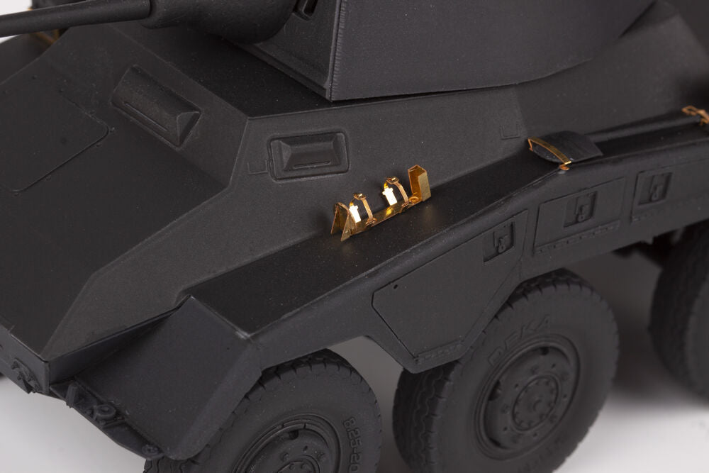 Sd.Kfz.234/2  MINIART
