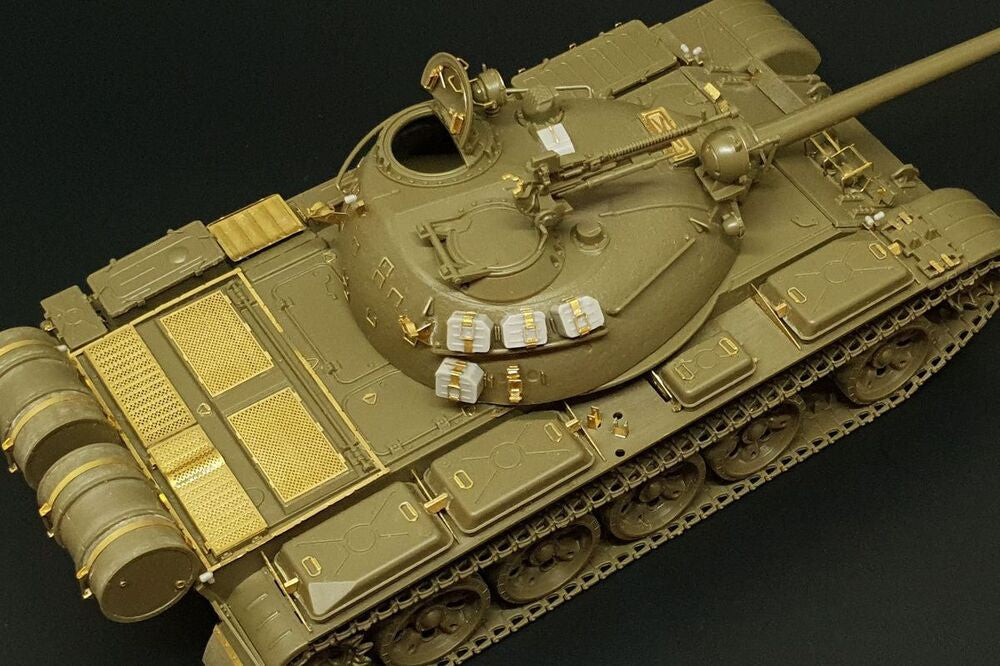 T-55 (Tamiya kit)