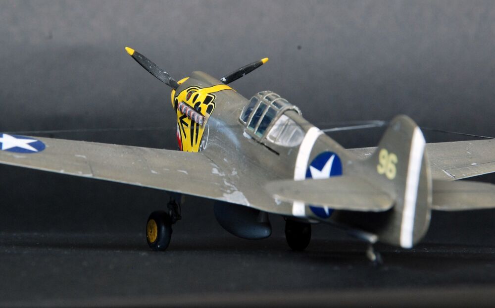 P-40E Aleutian Tiger  START SET