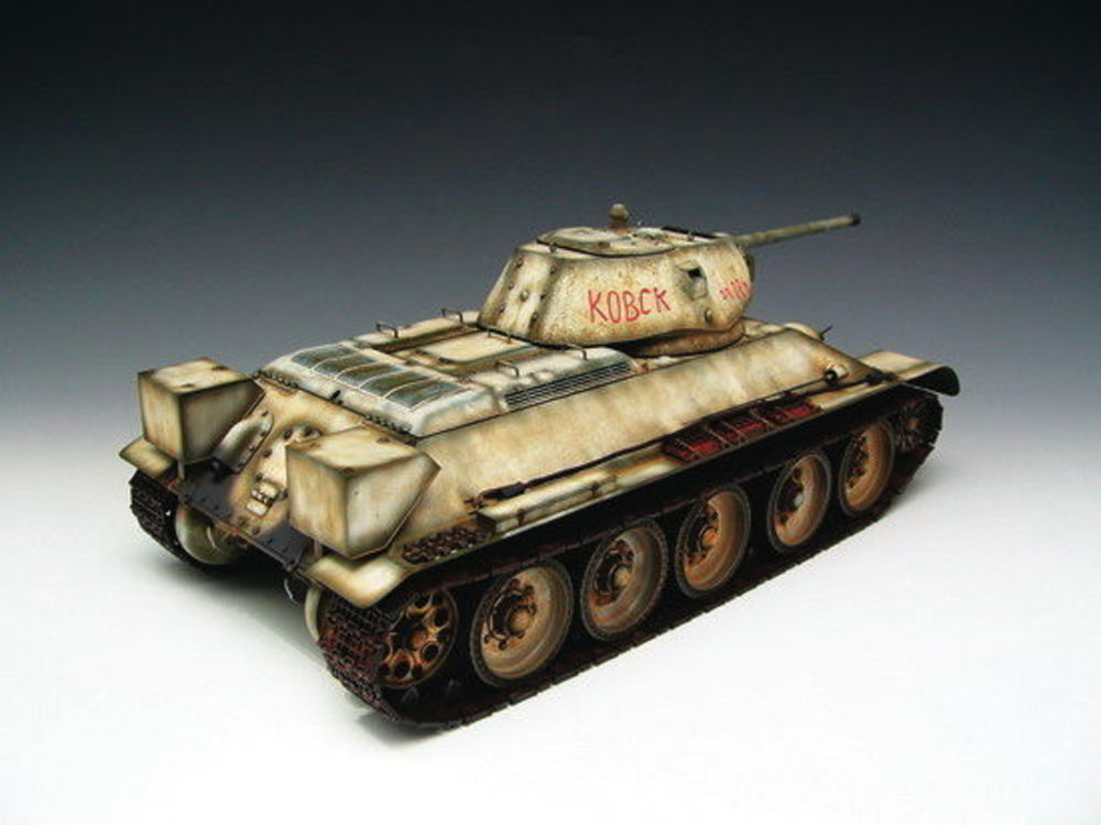 T-34/76 Soviet Tank (1942)