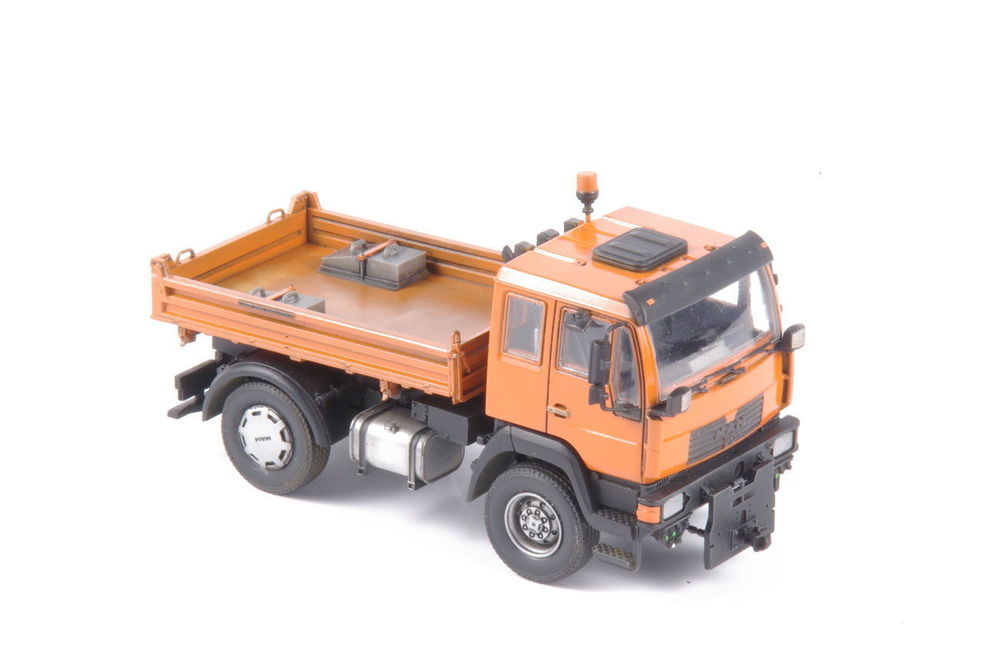 MAN LE 10.220 Bundeswehr Military Aircra Tug + Towbar